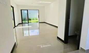 Imagem 2: Geminado para Venda em Joinville, Glória, 3 dormitórios, 1 suíte, 2 banheiros, 5 vagas