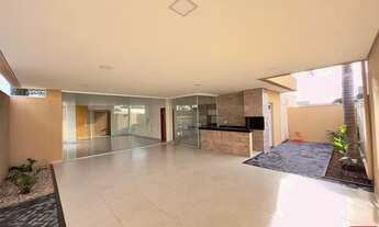 Imagem 6: Casa de condomínio térrea para aluguel possui 180 metros quadrados com 3 quartos