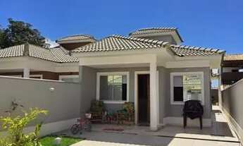 Imagem: Lindíssima casa com piscina pertinho da