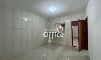 Imagem 2: Casa com 3 dormitórios à venda, 135 m² por R$ 350.000 - Jardim Itália - Anápolis/GO