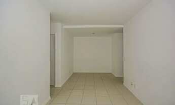 Imagem 6: Apartamento para Aluguel - Freguesia , 2 Quartos, 70 m2