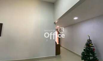 Imagem 2: Casa com 3 dormitórios à venda, 140 m² por R$ 450.000,00 - Jardim Alvorada - Anápolis/GO
