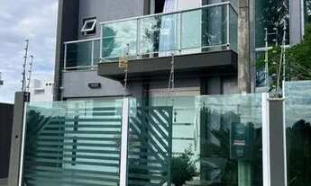 Imagem: Sobrado com 03 dormitórios sendo 01 suíte