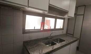 Imagem 4: Excelente e linda Cobertura, possui 216 m², com 3 suítes, sala, lavabo, cozinha e dependên