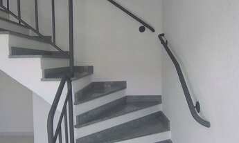 Imagem 5: Sobrado. Zona Norte, Rua Anna Ortega Traballi Vila São Geraldo SJC,SP Condomínio