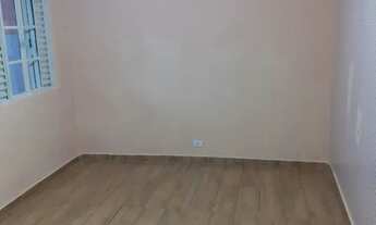 Imagem 5: Casa com Quarto/Cozinha/Área de Serviço