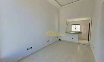 Imagem 4: Ótima casa linear com quintal, bom espaço para área gourmet e piscina, 3 quartos à venda