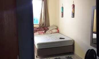 Imagem 3: Vendo casa ao lado da Praia de Cordeirinho, com 1 quarto, garagem e quintal