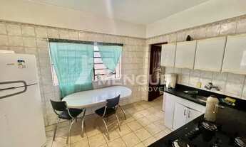 Imagem 5: Casa residencial com 2 dormitórios e 4 vagas à venda no bairro Jardim Lindóia em Porto Ale