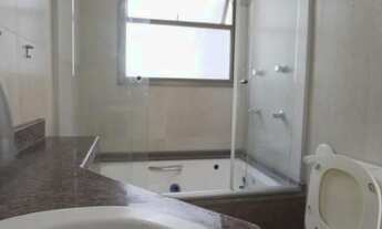 Imagem 6: Duplex para venda possui 410 metros quadrados com 5 quartos