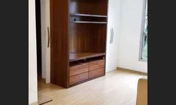 Imagem 2: Apartamento a venda no Morumbi com dois dormitórios, living dois ambientes, uma vaga de ga