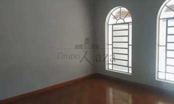 Imagem 6: Casa para aluguel com 300 metros quadrados com 3 quartos