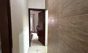 Imagem 7: Casa para venda possui 250 metros quadrados com 5 quartos em Jardim Ângela Rosa - Franca