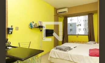 Imagem 2: Apartamento para Aluguel - Botafogo, 1 Quarto, 26 m2