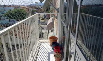 Imagem 6: Apartamento Reformado, fino acabamento, porcelanato, blindex e muito armário planejado!