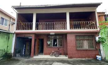 Imagem 3: Casa com piscina com 500 metros de área territorial ampla para receber a família