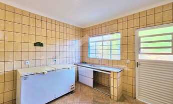 Imagem 6: Casa térrea para venda e locação no Bairro Parque Residencial Cândido Portinari, próximo a