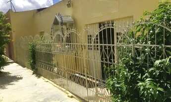 Imagem: Vende-se Casa em Sítio dos Nunes-PE