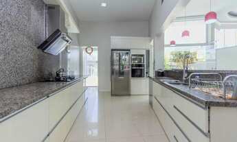 Imagem 5: Casa Alto Padrão 3 dormitórios, 2 suítes, 4 banheiros, 4 vagas/box, Bairro Santo Antonio e