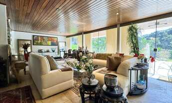 Imagem 3: Casa de 358m² no Itacorubi