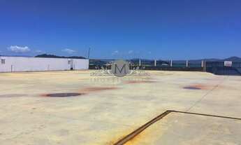 Imagem: A venda terreno pé na areia marina de ponta