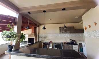 Imagem: Sobrado para aluguel tem 200 metros quadrados