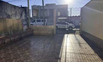 Imagem 4: Sobrado para Venda em São José dos Pinhais, Ipê, 3 dormitórios, 2 banheiros, 2 vagas