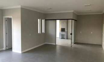 Imagem 6: Luxuosa Casa em Timbó: 3 Suítes e Quintal Gourmet