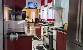 Imagem 6: Casa mobiliada e reformada com 4 quartos - Vila São Jorge Aparecida de Goiânia