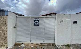 Imagem: Casa para alugar com 02 quartos no Bairro