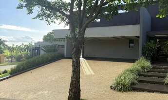 Imagem 2: Casa no condomínio Fazenda Santa Maria para venda com 3 quartos, sendo 3 suítes , 812m²