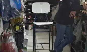 Imagem 6: Meterial de construção zona leste. Ref; 1633