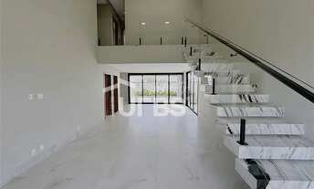 Imagem 2: Parqville Jacarandá - Casa de Condomínio 4 quartos, sendo 4 suítes