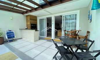 Imagem 3: Sobrado à venda na Praia que mais cresce em Santa Catarina - Itapoá