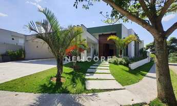 Imagem: Casa de condomínio em Alameda Mário Lago