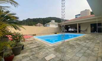 Imagem 5: Excelente casa de 3 dormitórios no Bairro Ressacada em Itajaí SC