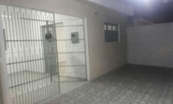 Imagem 2: Casa no bairro JARDIM PAULISTANO, com 3 QUARTOS