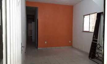 Imagem: Alugo casa bem localizada com quintal