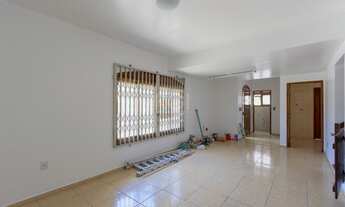 Imagem 7: Porto Alegre - Casa Comercial - Cavalhada