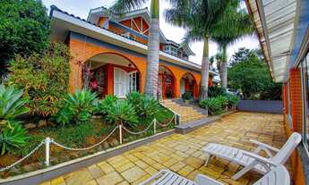 Imagem 5: Casa de condomínio sobrado para aluguel possui 700 metros quadrados com 4 quartos