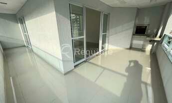 Imagem 6: OPORTUNIDADE DE NEGÓCIO EM MEIA PRAIA, 3 QUARTOS