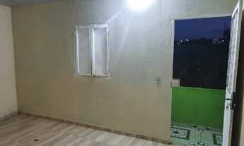 Imagem 7: Aluga-se apt/kichenette no Armando Mendes no valor de R$ 400,00