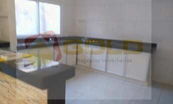 Imagem 6: Casa para Locação em Uberlândia, Santa Mônica, 3 dormitórios, 3 suítes, 4 banheiros, 1 vag