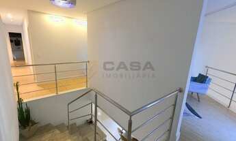 Imagem 5: Casa de condomínio para venda possui 420 metros quadrados com 6 quartos