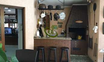 Imagem 7: Venda- Casa com 4 dormitórios em Condomínio Residencial