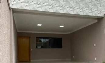 Imagem 2: Casa para venda possui 200 metros quadrados com 3 quartos em Parquelândia - Fortaleza - Ce