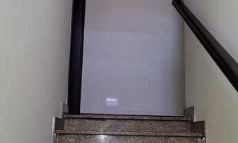 Imagem 6: ÓTIMO SOBRADO , PORTÃO AUTOMÁTICO , PINTURA NOVA !