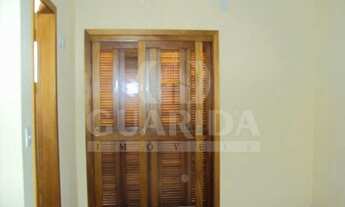 Imagem 3: Sobrado para comprar no bairro Hípica - Porto Alegre com 3 quartos