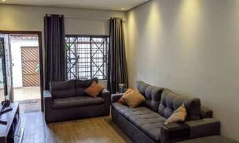 Imagem: Casa para venda com 4 quartos em Centro