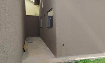 Imagem 3: Casa para venda tem 70 metros quadrados com 2 quartos em Setor Três Marias - Goiânia - GO